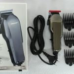 Универсальная проводная машинка для стрижки волос,с 4 насадками.Pro Mozer MZ-322 am CG21 PR4