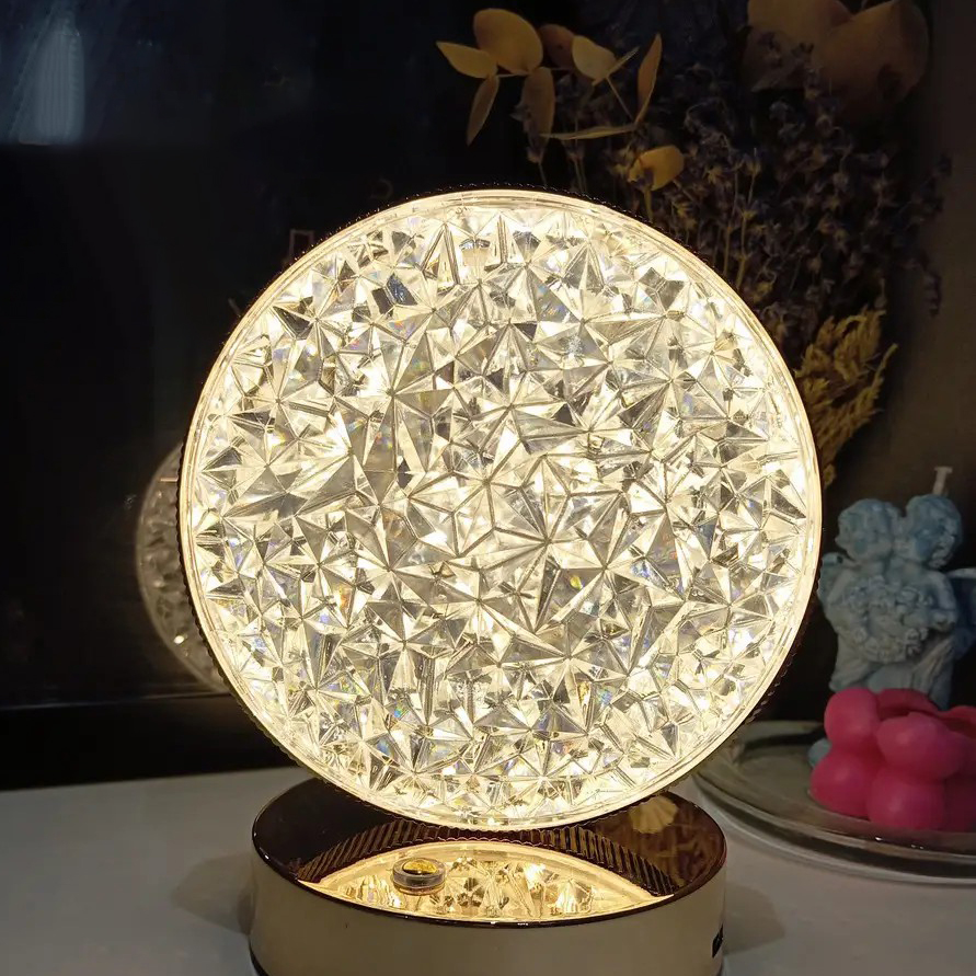 Настільна лампа Місяць із кристалами Creatice Table Lamp · Світлодіодний круглий світильник - нічник - Зображення 4