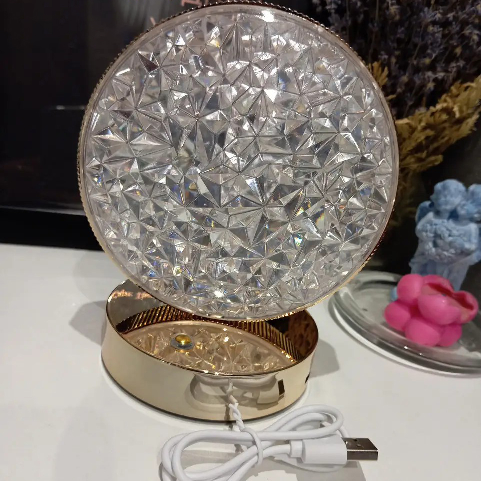Настільна лампа Місяць із кристалами Creatice Table Lamp · Світлодіодний круглий світильник - нічник - Зображення 3