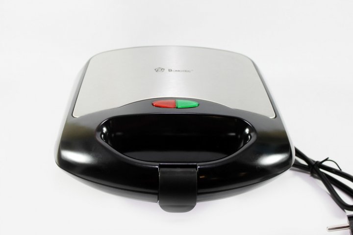 Вафельниця Domotec MS 7705 для створення пишних вафель вдома - Зображення 3