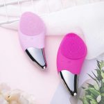 Електрична силіконова щітка Sonic Facial Brush Вібро - щіточка масажер для очищення шкіри обличчя та тіла