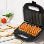 Бутербродниця - сендвічниця Domotec MS 7709 Домашній притискний гриль