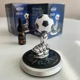 Автомобільний ароматизатор на сонячній батареї “Футбольний м’яч” • Декоративний аромадифузор у машину для свіжості салону та прикраси панелі авто - Зображення 5